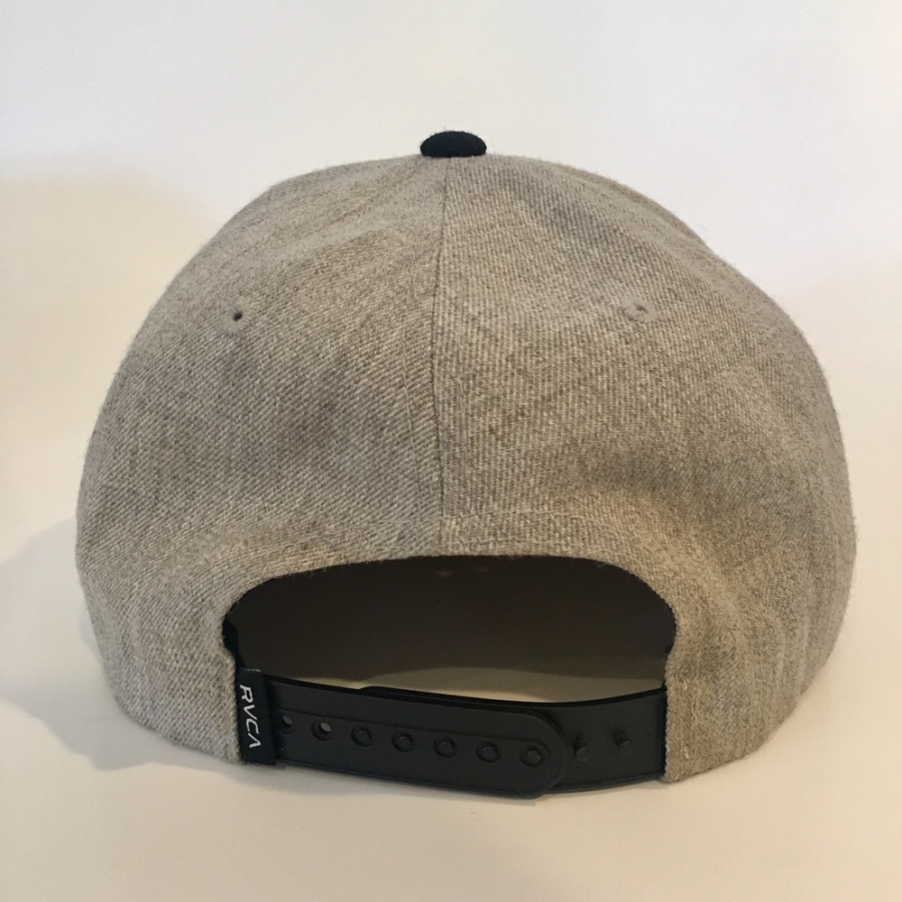RVCA SnapBack - Picture 2 of 4
